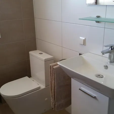 Eifelhoehe Mit Maarpanorama Schalkenmehren