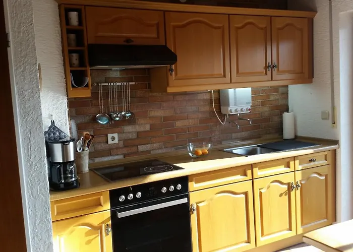 Eifelhoehe Mit Maarpanorama *