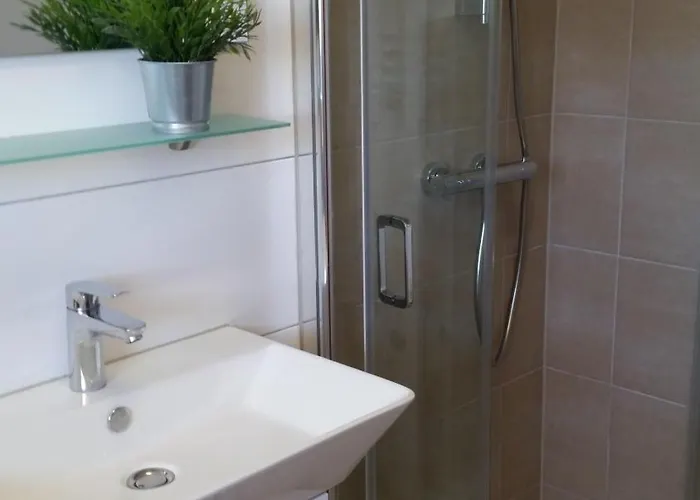 Eifelhoehe Mit Maarpanorama Feriehus