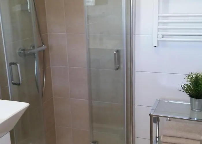 Feriehus Eifelhoehe Mit Maarpanorama Schalkenmehren